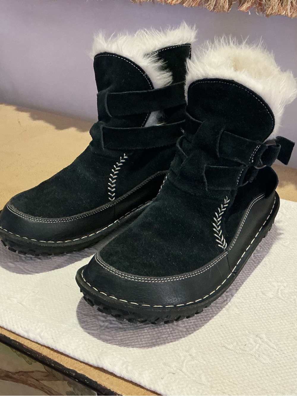Rare Sorel Tootega Boots Size 7